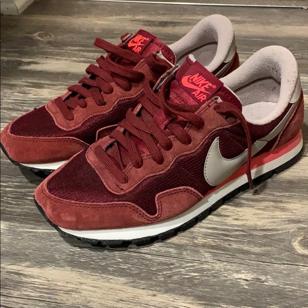 Nike Air